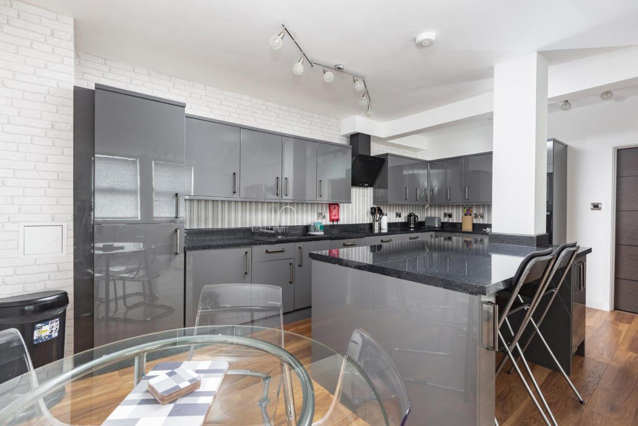 Manhattan Heights Apartment Maidstone Ngoại thất bức ảnh